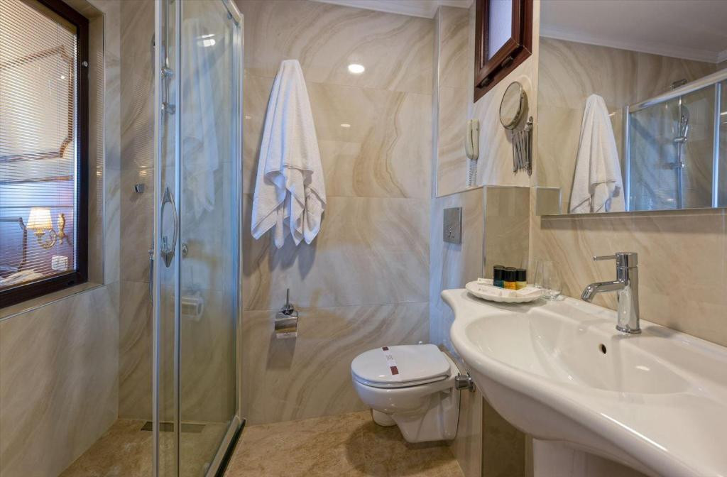 ANTIQUE ROMAN PALACE MUSEUM HOTEL ADULTS ONLY 16+ 5*