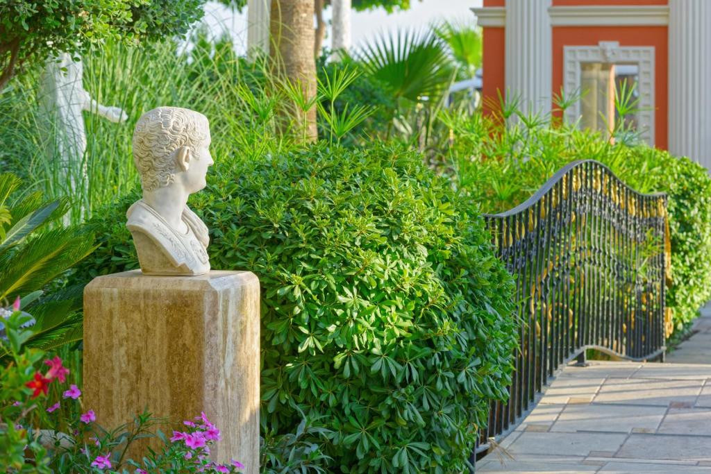 ANTIQUE ROMAN PALACE MUSEUM HOTEL ADULTS ONLY 16+ 5*
