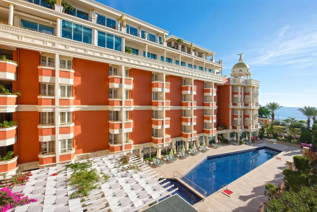 ANTIQUE ROMAN PALACE MUSEUM HOTEL ADULTS ONLY 16+ 5*