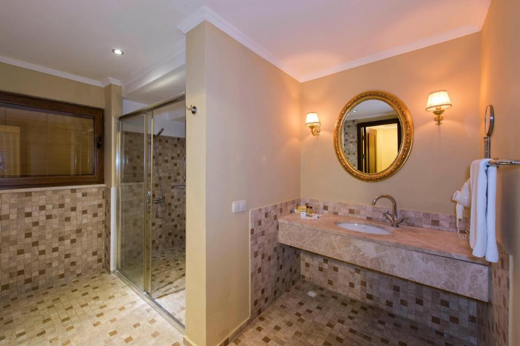 ANTIQUE ROMAN PALACE MUSEUM HOTEL ADULTS ONLY 16+ 5*