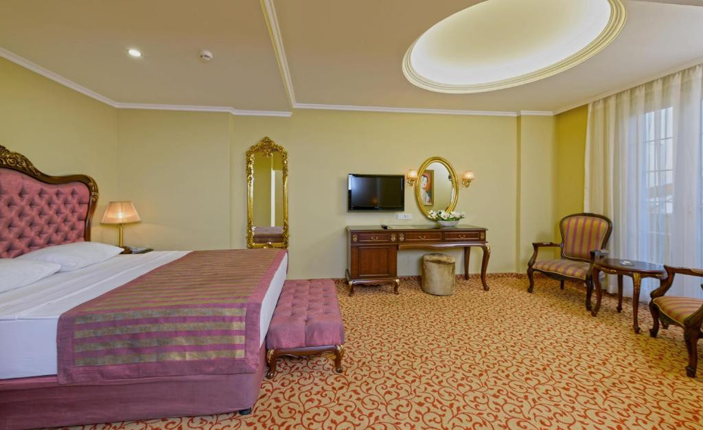 ANTIQUE ROMAN PALACE MUSEUM HOTEL ADULTS ONLY 16+ 5*