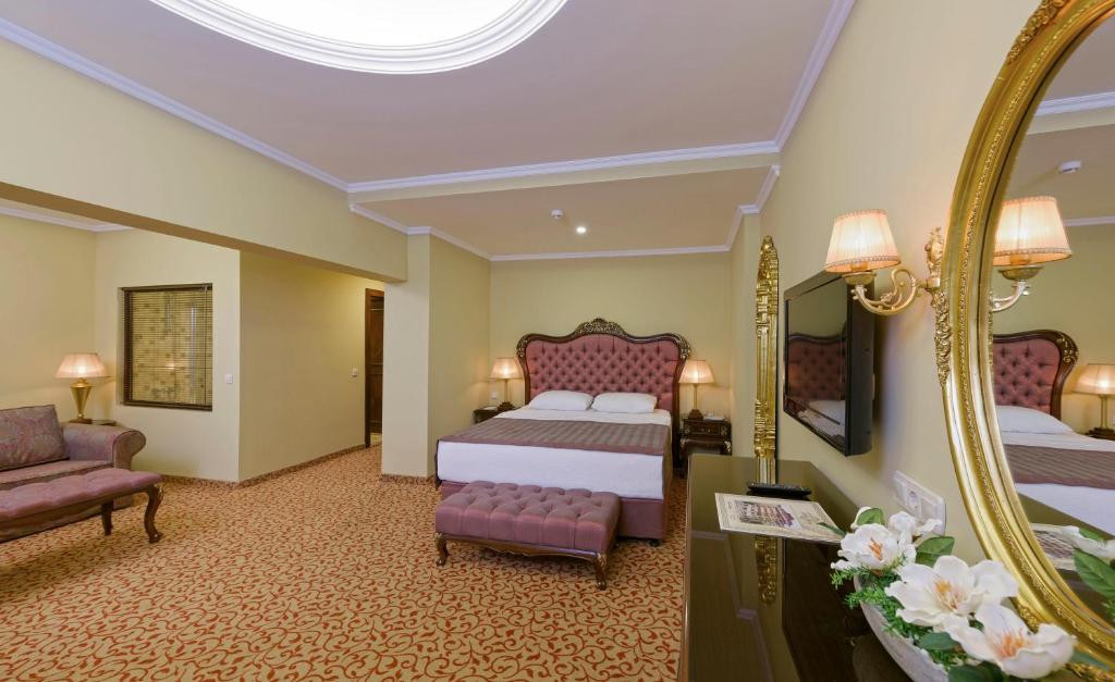 ANTIQUE ROMAN PALACE MUSEUM HOTEL ADULTS ONLY 16+ 5*
