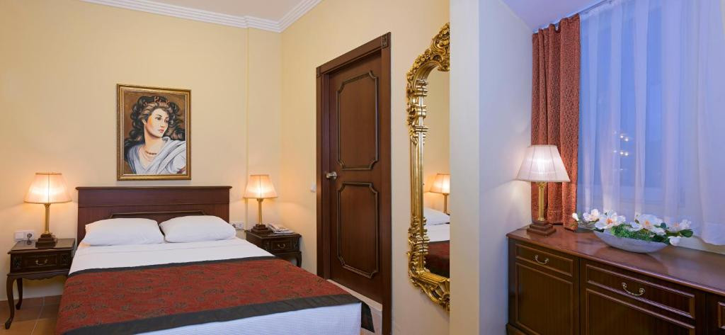 ANTIQUE ROMAN PALACE MUSEUM HOTEL ADULTS ONLY 16+ 5*