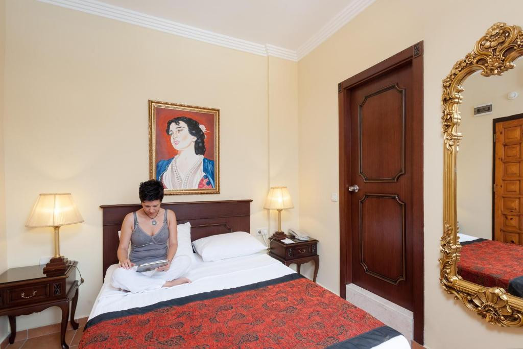 ANTIQUE ROMAN PALACE MUSEUM HOTEL ADULTS ONLY 16+ 5*