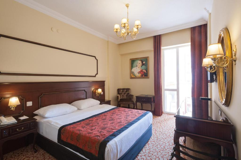 ANTIQUE ROMAN PALACE MUSEUM HOTEL ADULTS ONLY 16+ 5*