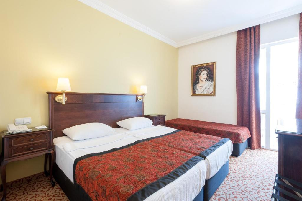 ANTIQUE ROMAN PALACE MUSEUM HOTEL ADULTS ONLY 16+ 5*
