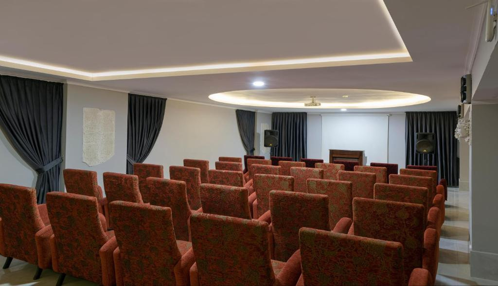 ANTIQUE ROMAN PALACE MUSEUM HOTEL ADULTS ONLY 16+ 5*