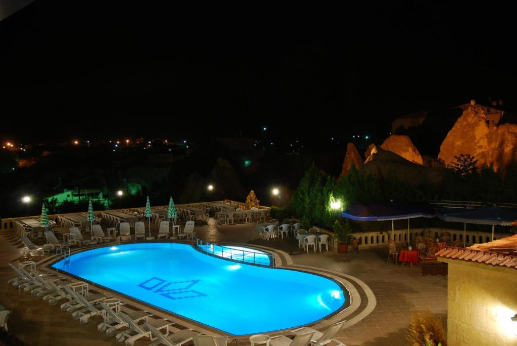 BURCU KAYA 4*