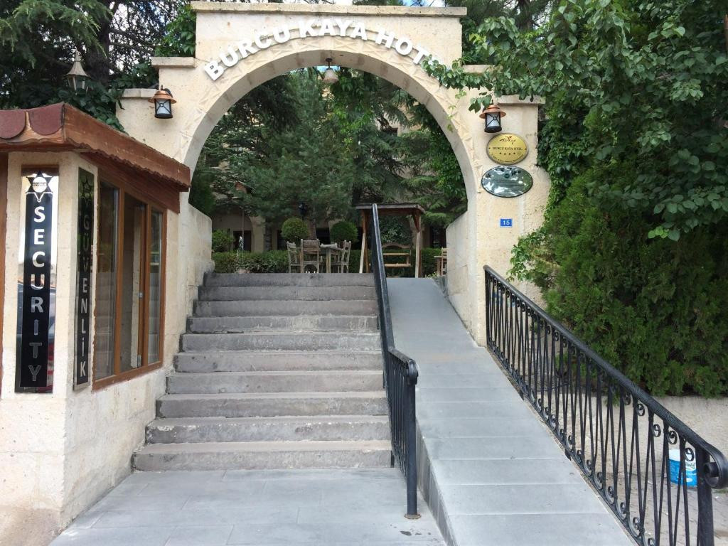 BURCU KAYA 4*