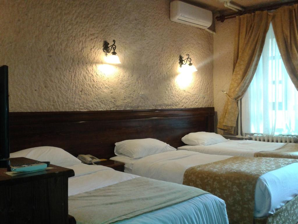 BURCU KAYA 4*