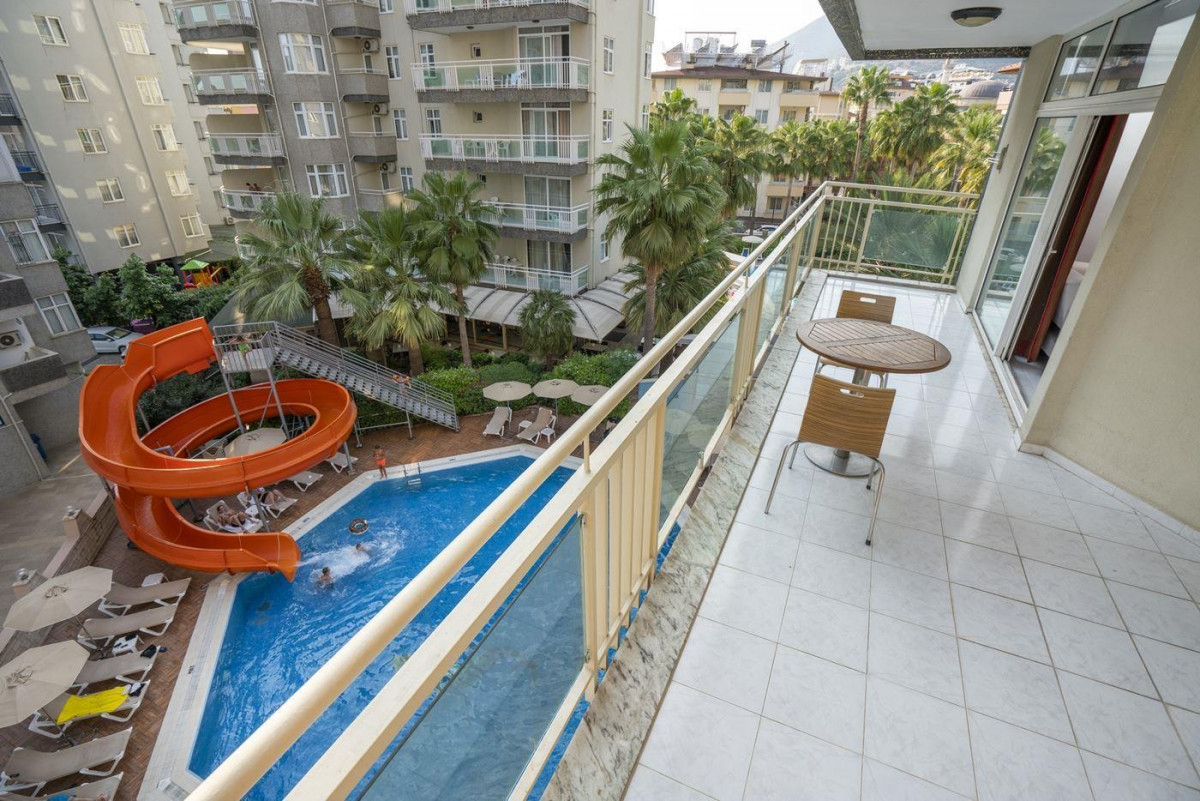 CARMEN SUITE 4*