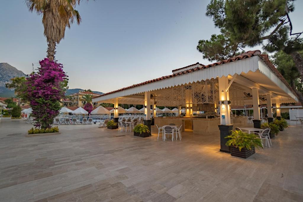 CLUB HOTEL PHASELIS ROSE 5*