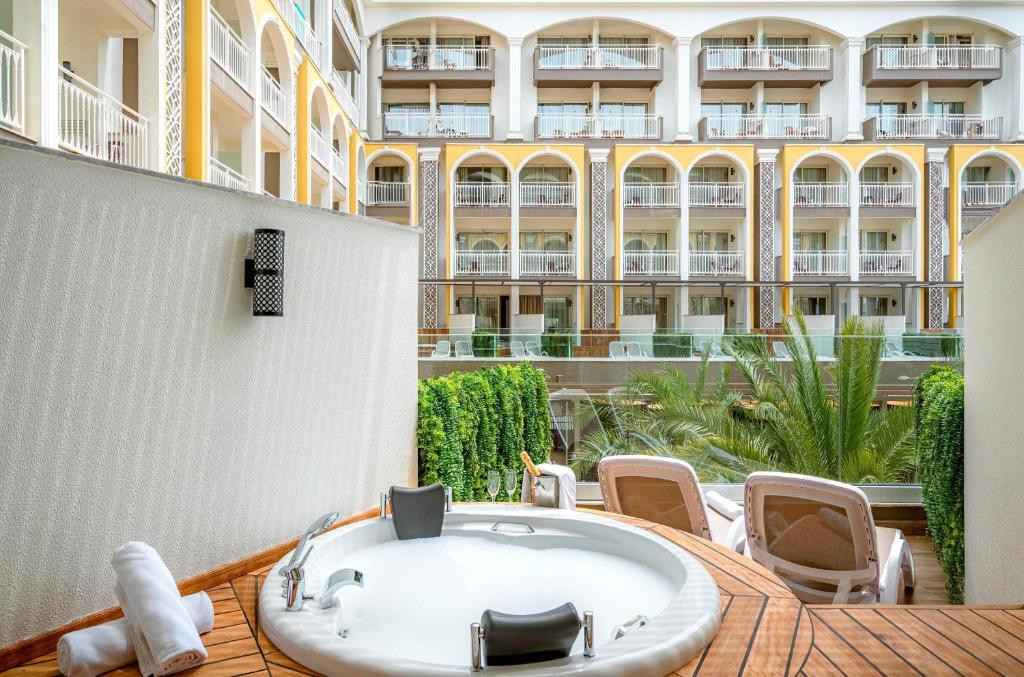 SIDERA KIRMAN PREMIUM 5*