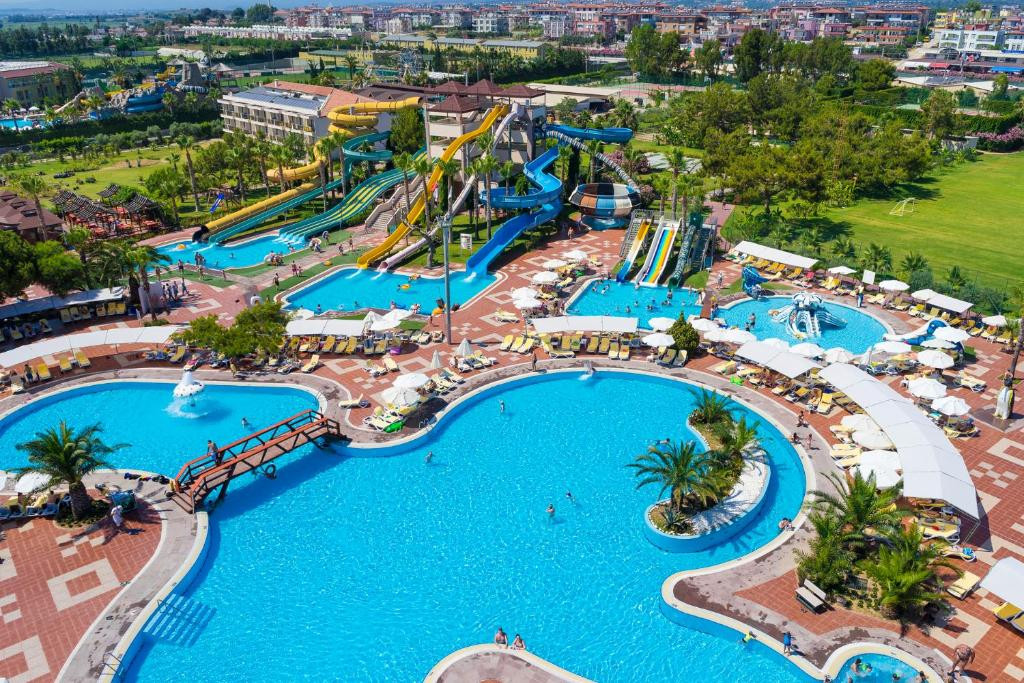 CLUB HOTEL TURAN PRINCE WORLD 5*
