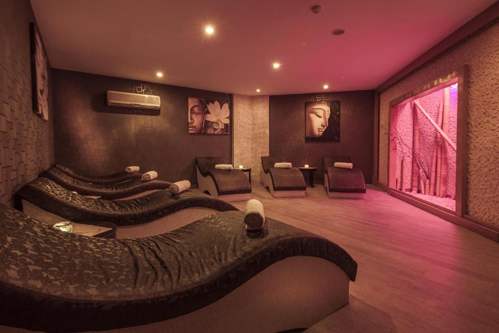 CLUB HOTEL TURAN PRINCE WORLD 5*