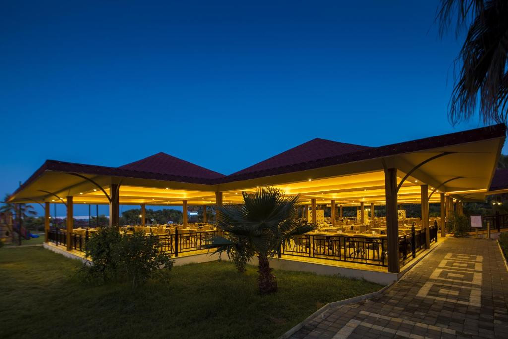CLUB HOTEL TURAN PRINCE WORLD 5*