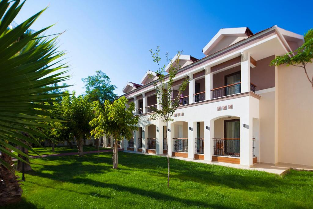 CLUB HOTEL TURAN PRINCE WORLD 5*