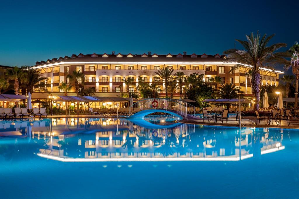 CLUB HOTEL TURAN PRINCE WORLD 5*