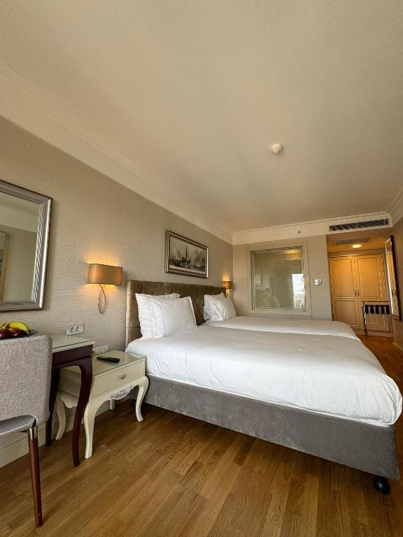 CVK HOTELS TAKSIM 4*