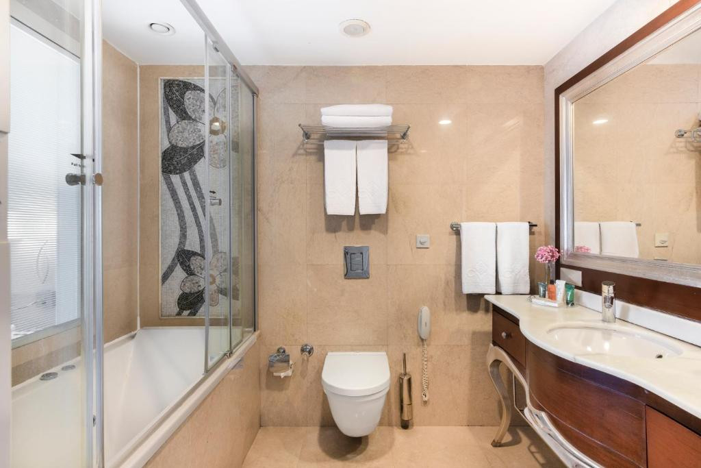 CVK HOTELS TAKSIM 4*