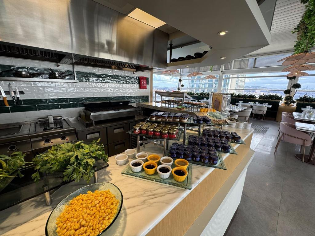 CVK HOTELS TAKSIM 4*
