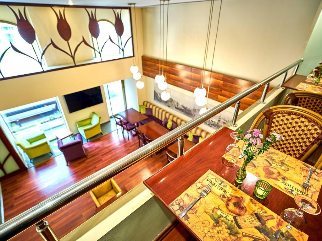 FERONYA HOTEL 4*