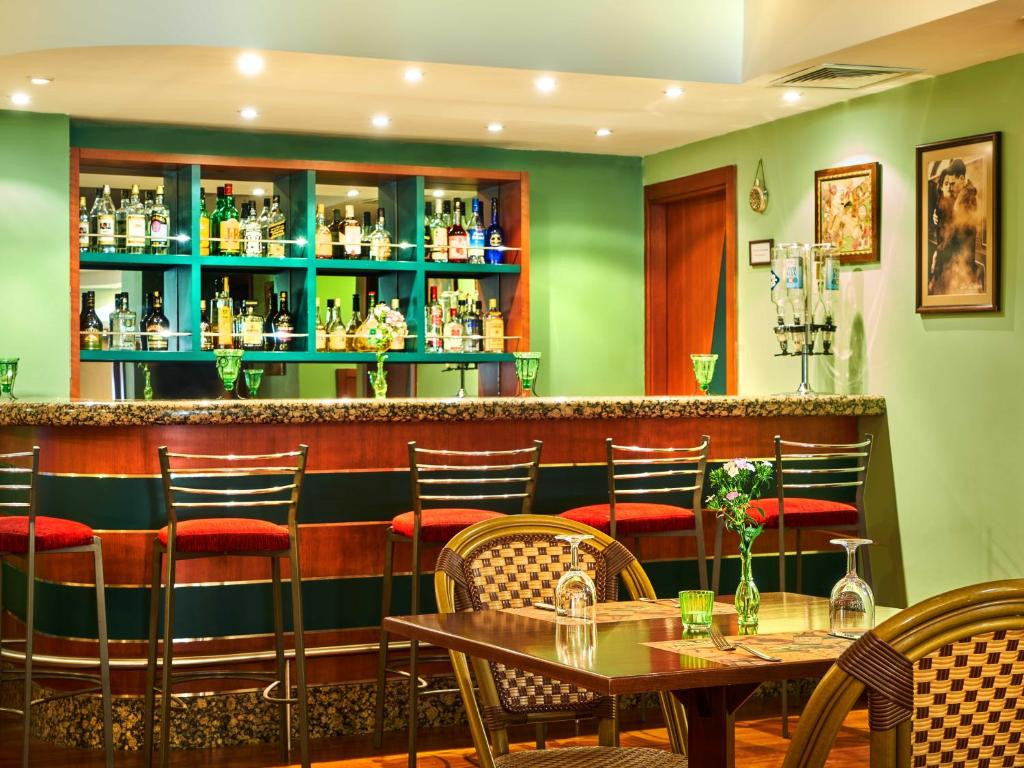 FERONYA HOTEL 4*