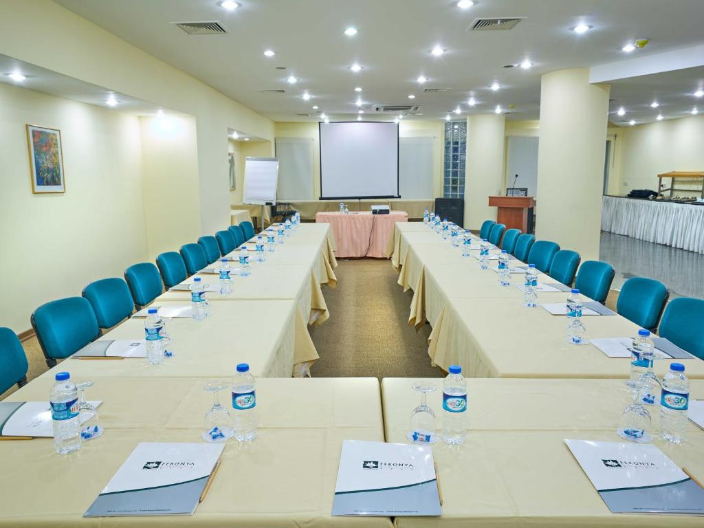 FERONYA HOTEL 4*