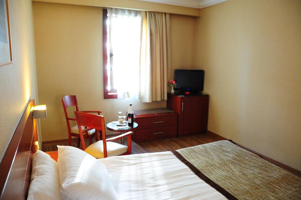 FERONYA HOTEL 4*