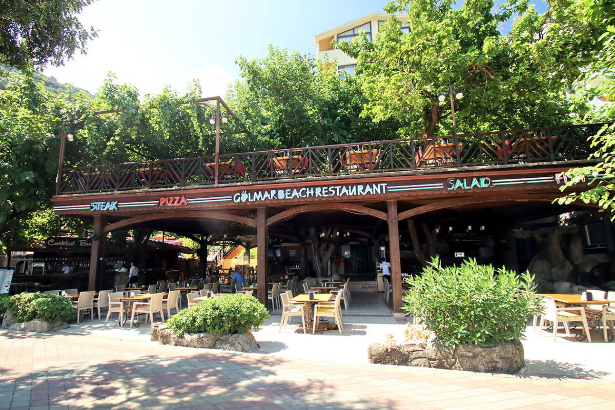 GOLMAR BEACH 4*