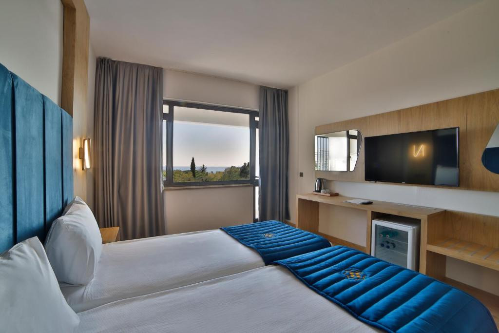 NASHIRA CITY RESORT HOTEL (EX. GRIDA CITY) 4*