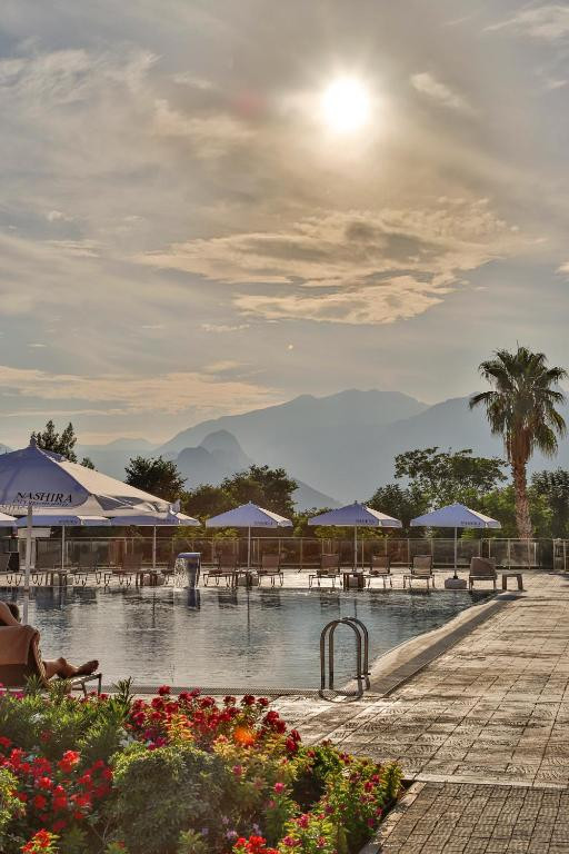 NASHIRA CITY RESORT HOTEL (EX. GRIDA CITY) 4*