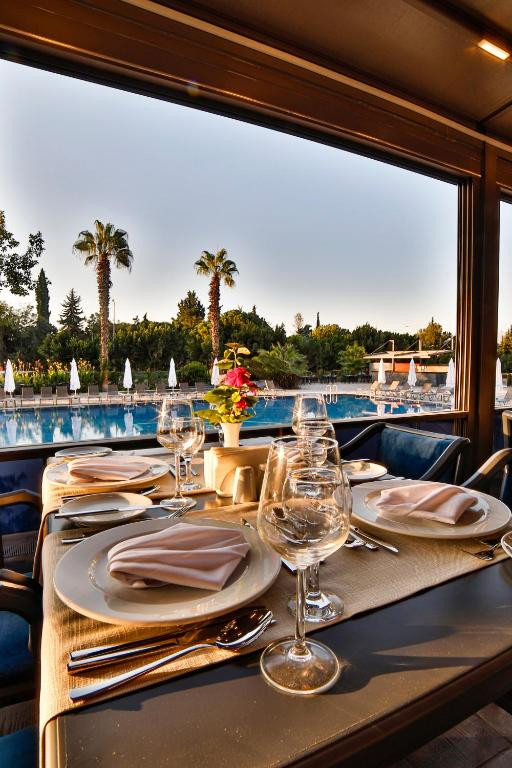 NASHIRA CITY RESORT HOTEL (EX. GRIDA CITY) 4*