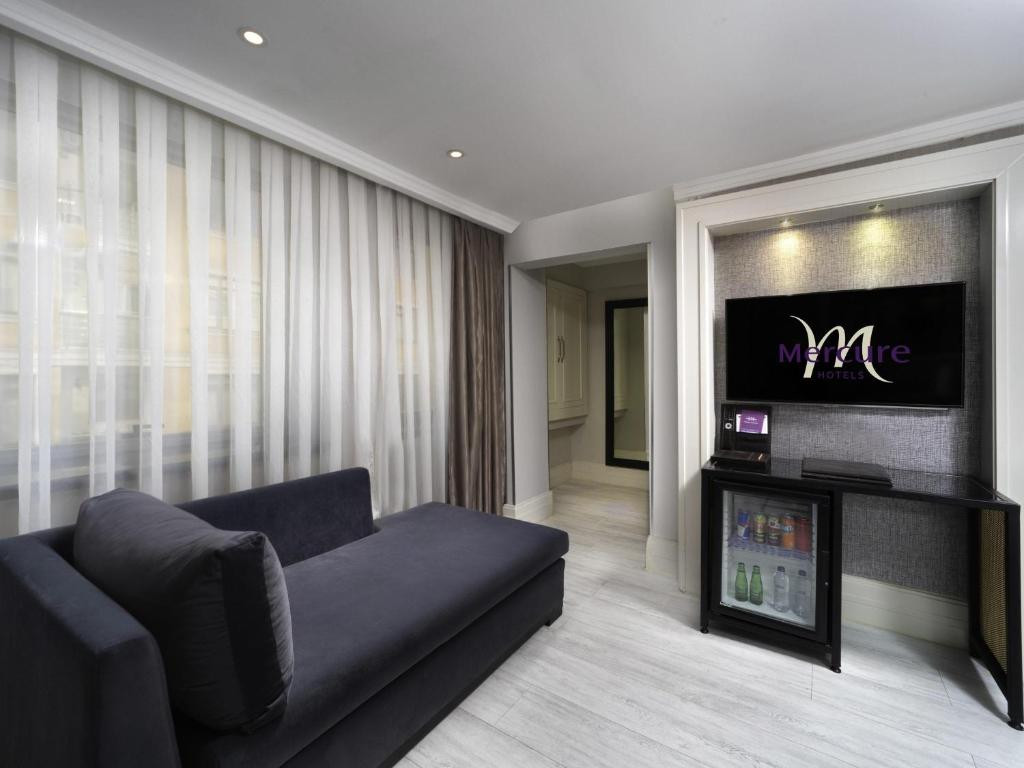 MERCURE ISTANBUL BOMONTI (EX. IMPERIAL BUSINESS HOTEL BOMONTI) 5*