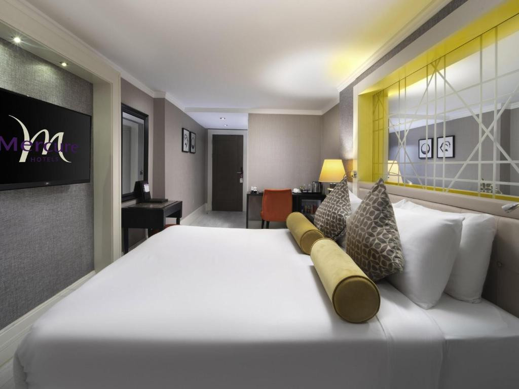 MERCURE ISTANBUL BOMONTI (EX. IMPERIAL BUSINESS HOTEL BOMONTI) 5*