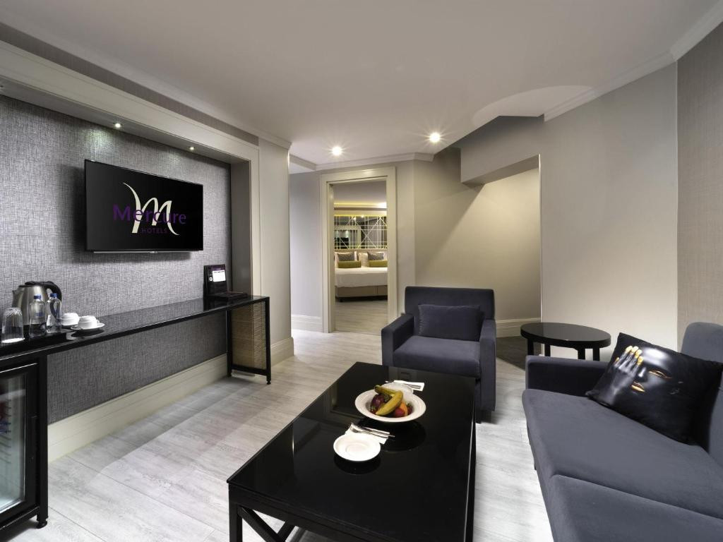 MERCURE ISTANBUL BOMONTI (EX. IMPERIAL BUSINESS HOTEL BOMONTI) 5*