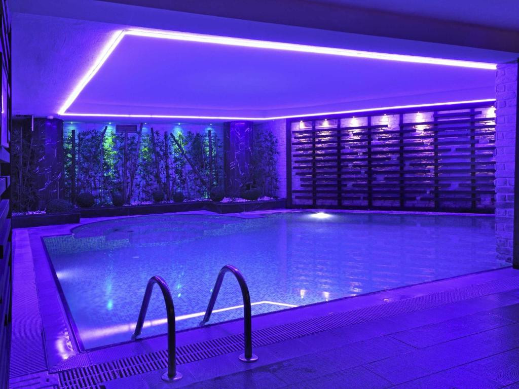 MERCURE ISTANBUL BOMONTI (EX. IMPERIAL BUSINESS HOTEL BOMONTI) 5*