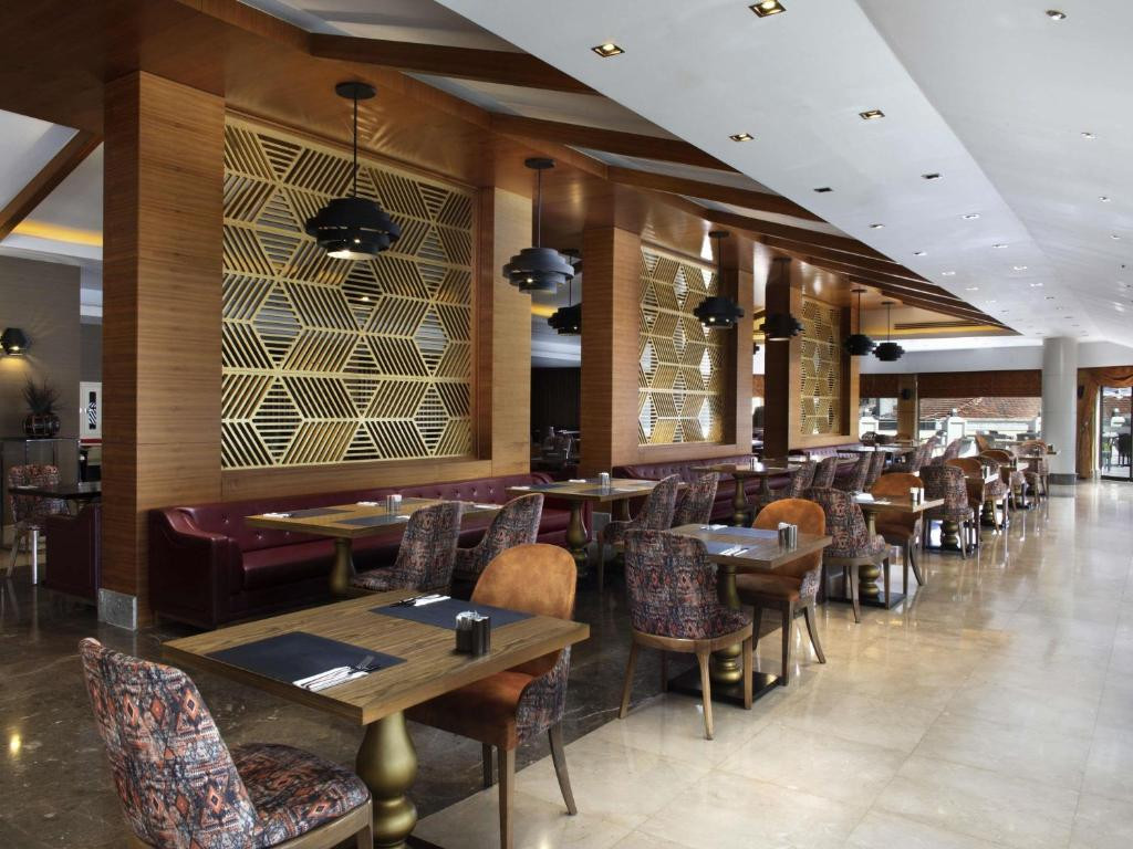 MERCURE ISTANBUL BOMONTI (EX. IMPERIAL BUSINESS HOTEL BOMONTI) 5*