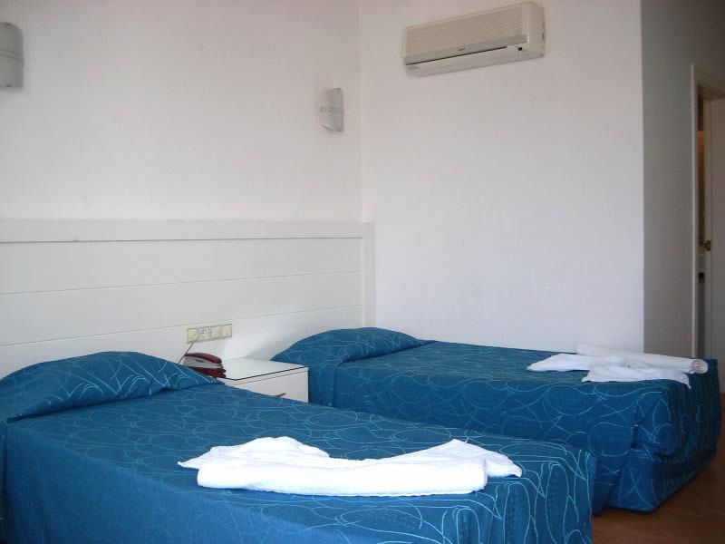 KRISTAL BEACH HOTEL 3*