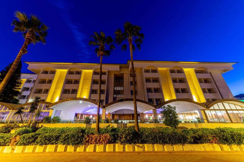 FAROS PREMIUM BEACH HOTEL ADULTS ONLY 14+ 5*