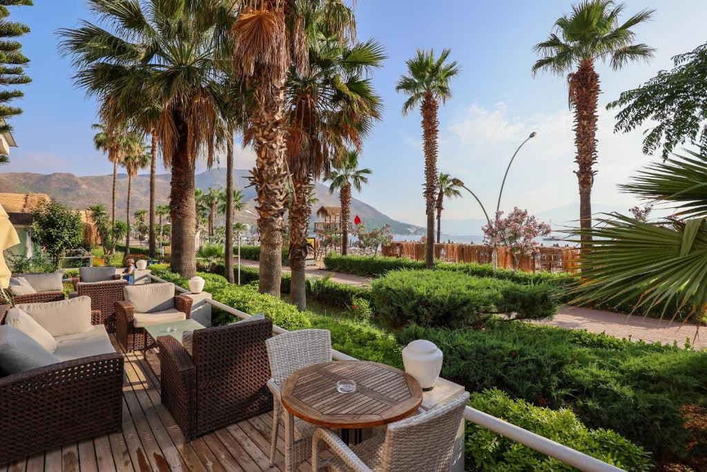 FAROS PREMIUM BEACH HOTEL ADULTS ONLY 14+ 5*