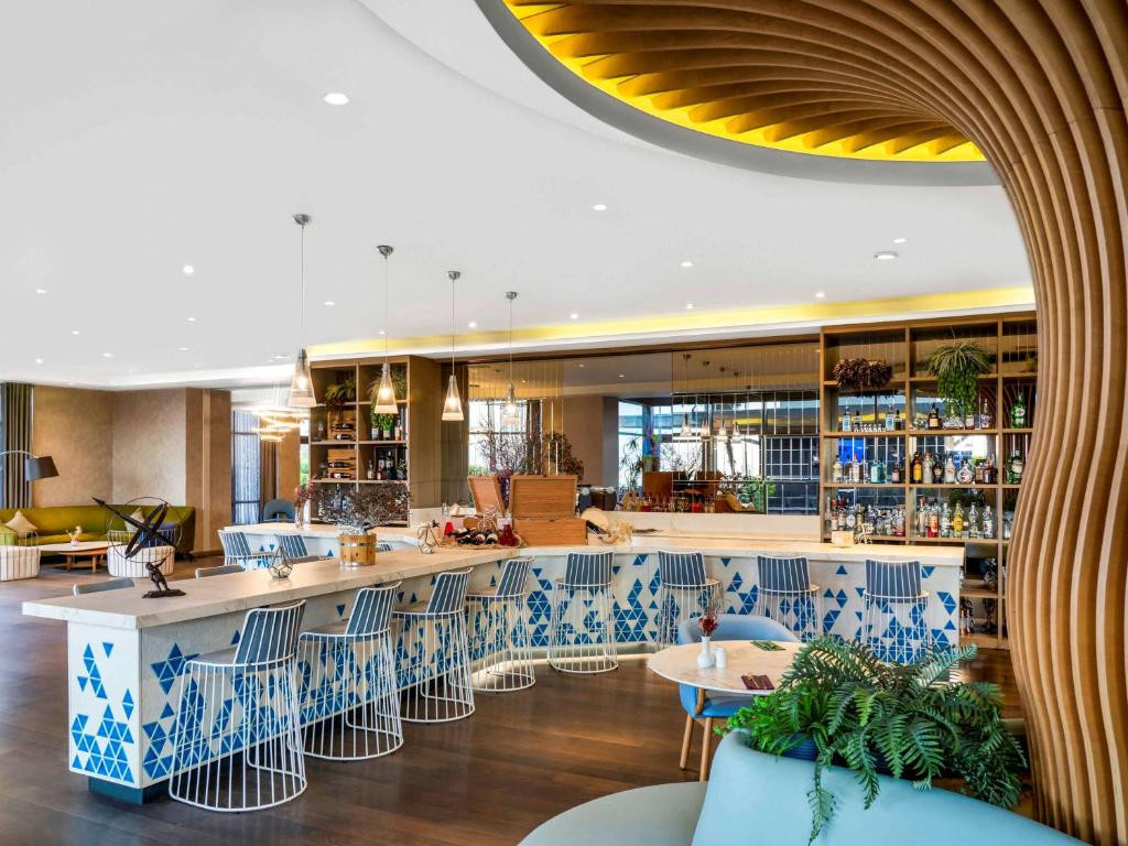 NOVOTEL ISTANBUL ZEYTINBURNU 4*