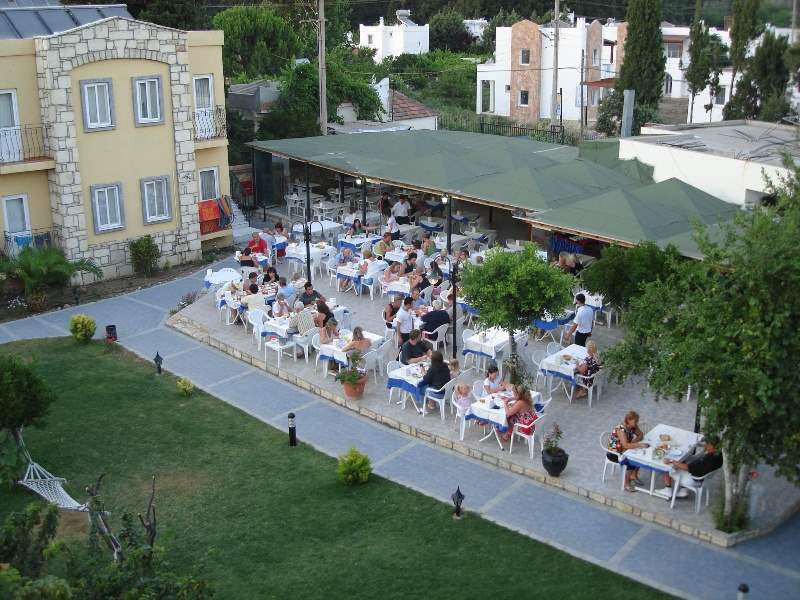 PARILTI HOTEL 3*