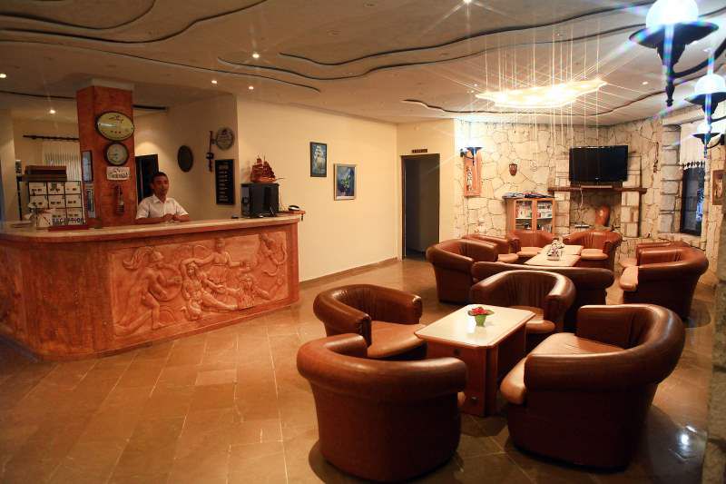 PARILTI HOTEL 3*