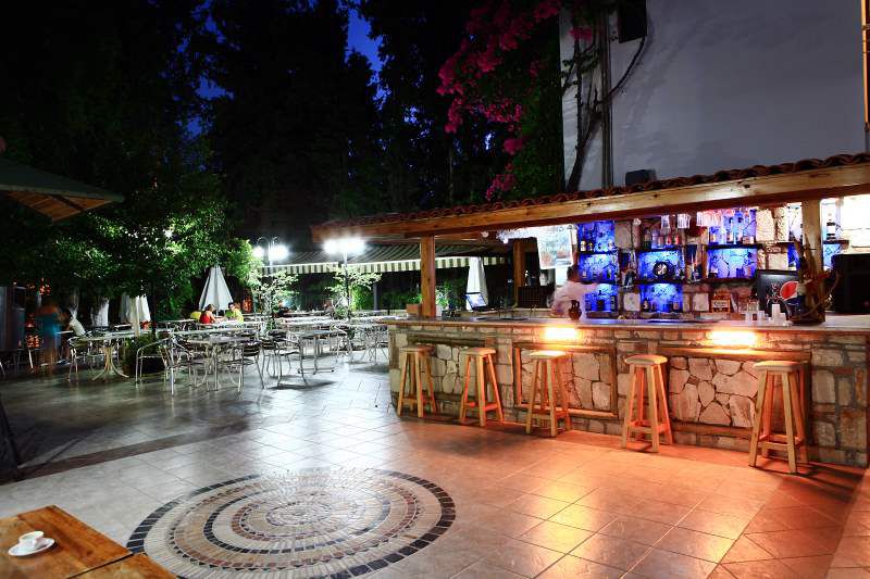PARILTI HOTEL 3*