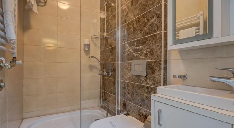 PLUS CIHANGIR SUITES 3*