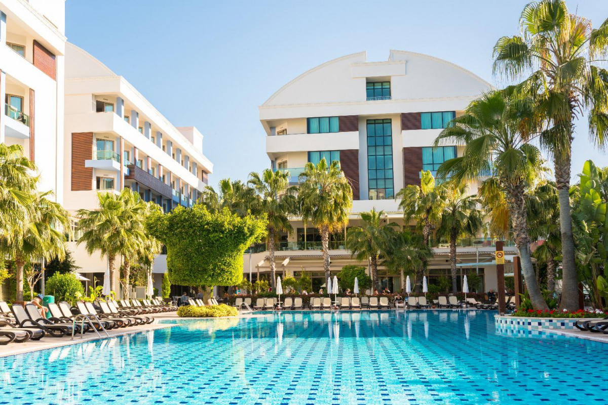 PORT SIDE RESORT 5*