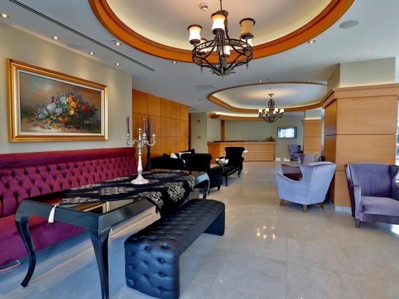 QUEEN HOTEL & SPA 4*