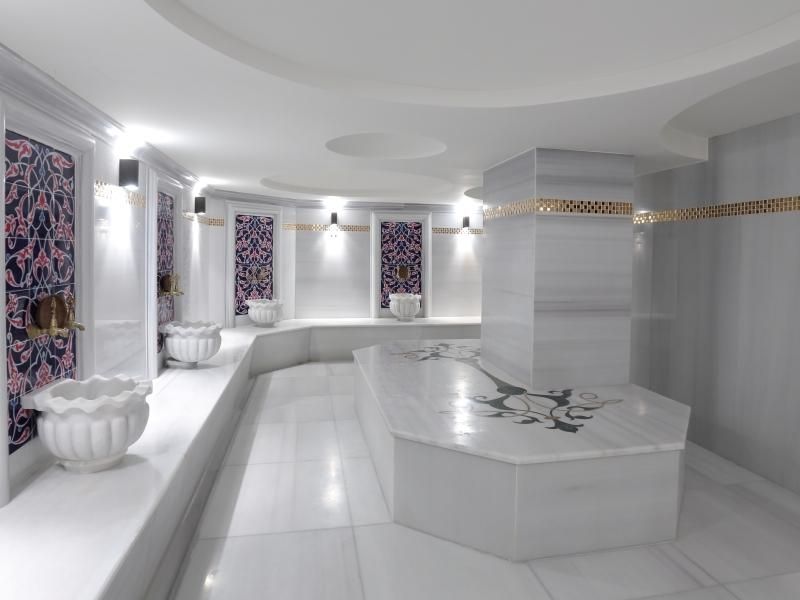 QUEEN HOTEL & SPA 4*