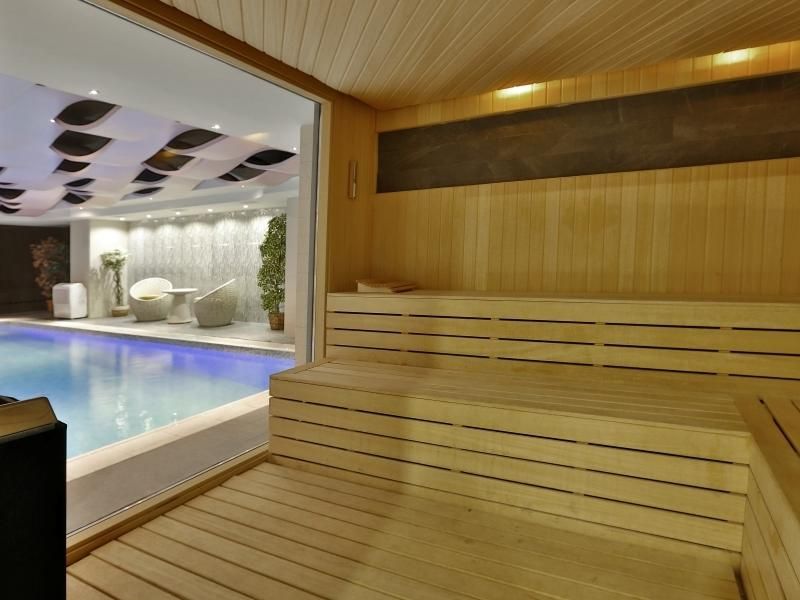 QUEEN HOTEL & SPA 4*